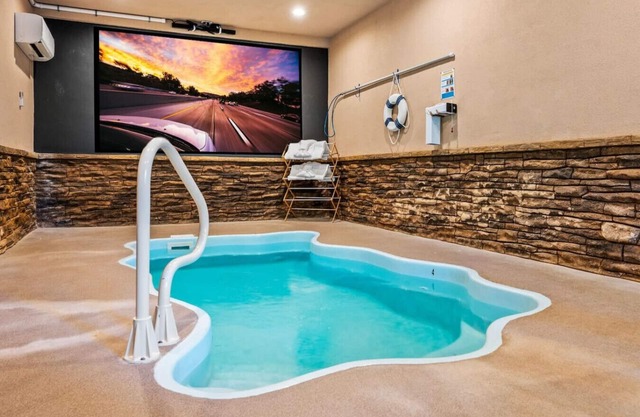 Cinematic Splash: Cabine Smoky Mtn PON avec salle de théâtre!