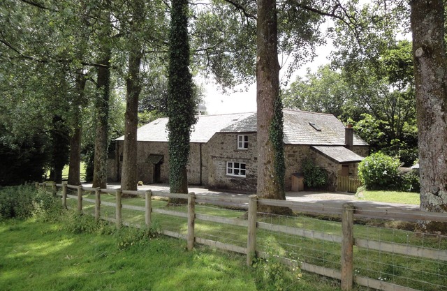 Pigwigs Place, CORNWOOD