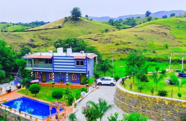 Pinakin Prayaan Villa