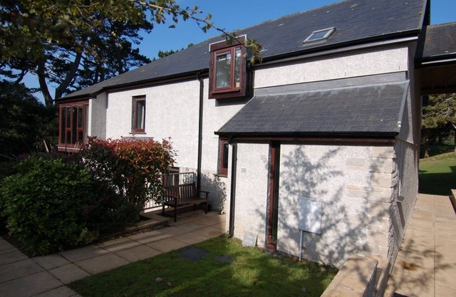 Pine Cottage, FALMOUTH