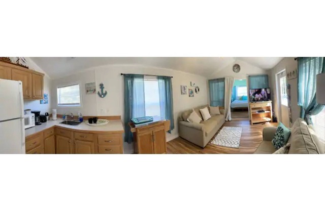 Pine Island Pearl, private home on spacious lot