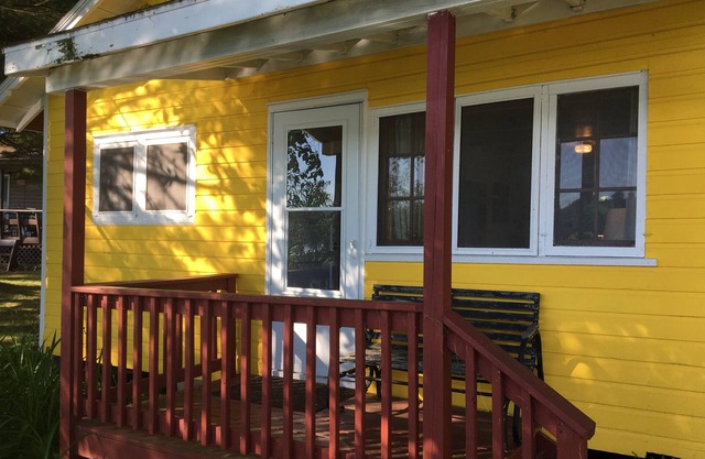 Pine - Vintage Lakefront Cabin in NW Wisconsin