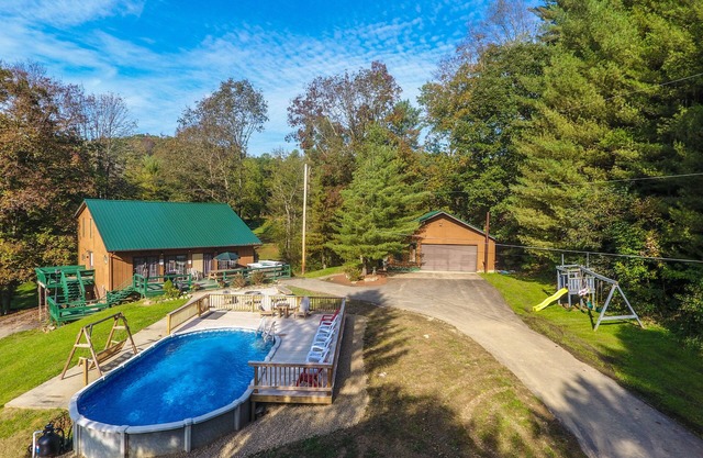 Prestige-Pines Lodge-Vue sur Piscine-Lodge-Salle de bain privée séparée
