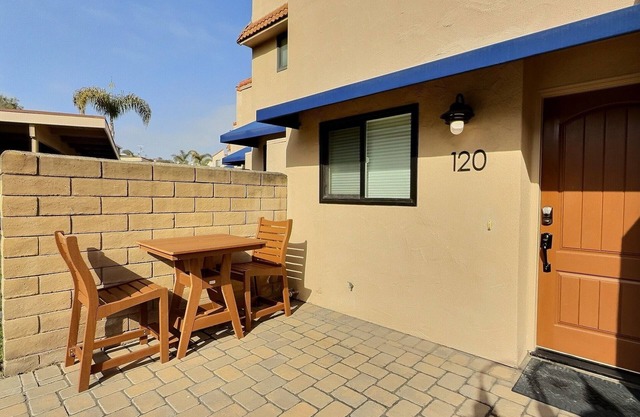 Pismo Shores #120 - corner unit with ocean views