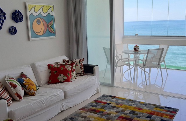 Appt. Ocean Front sur la plage de Pitangueiras