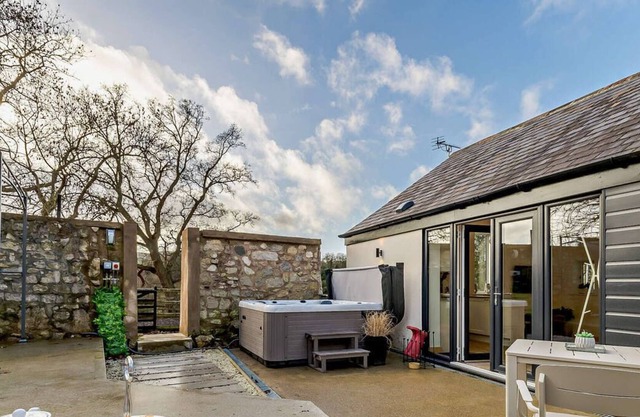 Piw Gwyn Cottage in the beautiful Mold
