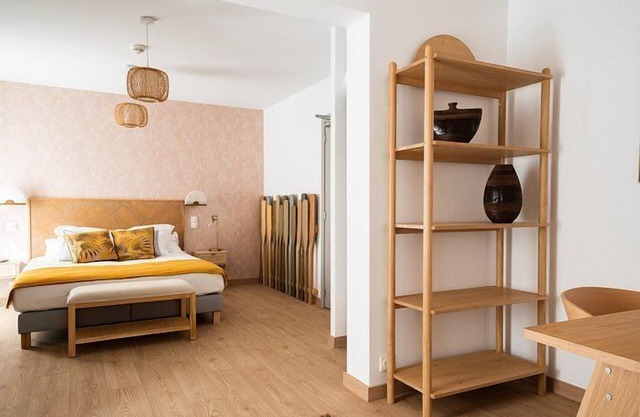 Plage à 50m – Chambre adaptée PMR