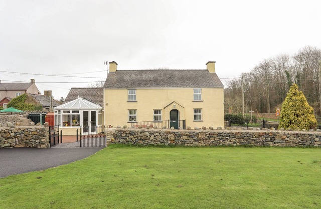 PLAS CEFN MAWR, Animaux acceptés à Llanedwen, Ref 1008976