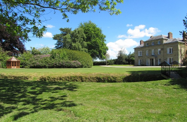 Plas Yolyn, ELLESMERE