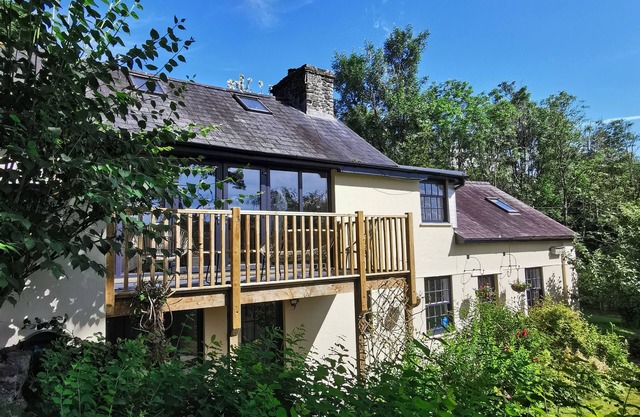 Plasbach Cottage is the perfect family getaway in the Countryside.