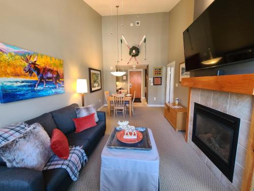 Platinum Top Floor Ski-in Ski-out WP Resort