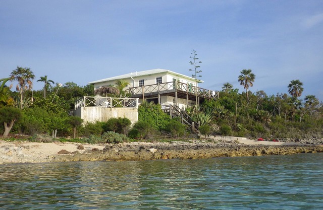 Playa de Papaye, Waterfront Home