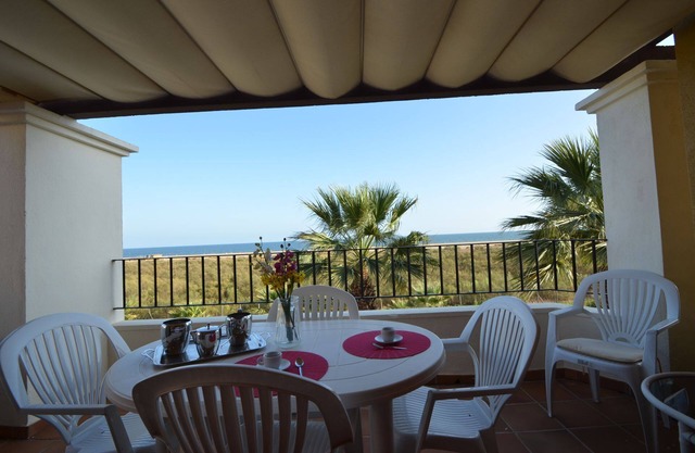 PLAYA GRANDE 69 - Trois Chambres Appartement, Couchages 7