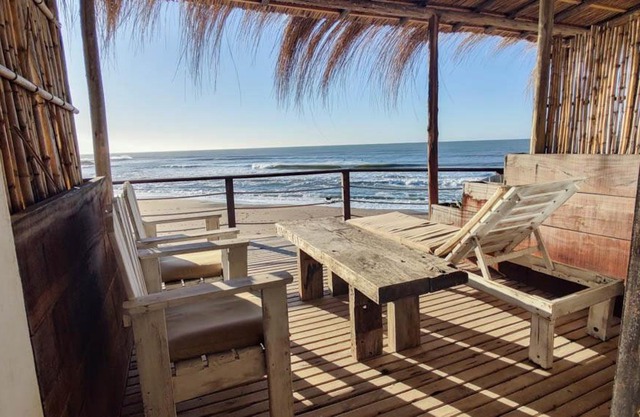 Playa Luna Roja