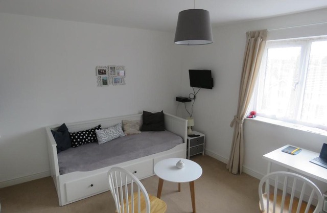 Pleasant spacious room