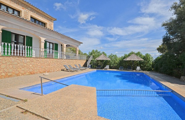 Pleta - Rustic villa in Petra with private pool and beautiful views