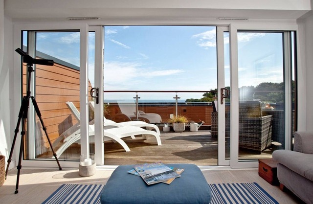 Plover 2 - The Cove - sleeps 4 guests in 2 bedrooms