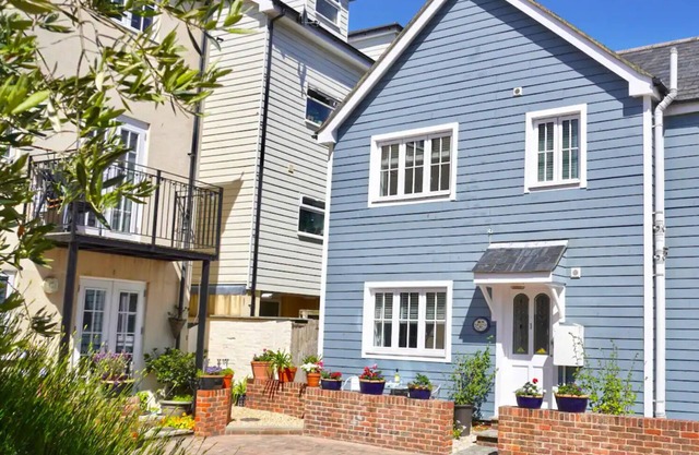 Plum Cottage