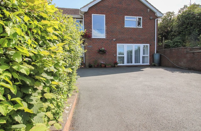 Plum Hill Apartment, OSWESTRY