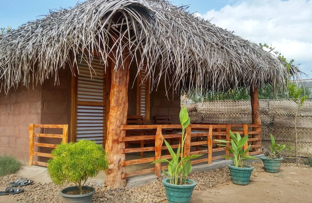 Plummy dale cabana ... il se cache presque le lac. C'est un environnement très calme