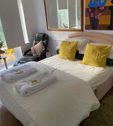 Pond Cottage