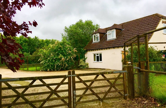 Pond House Cottage