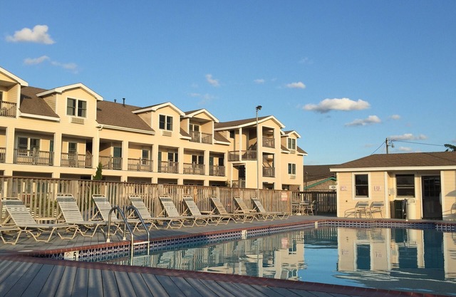 Pony Island Inn