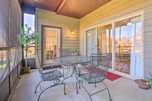 Pool Access and Private Patio Branson West Condo!