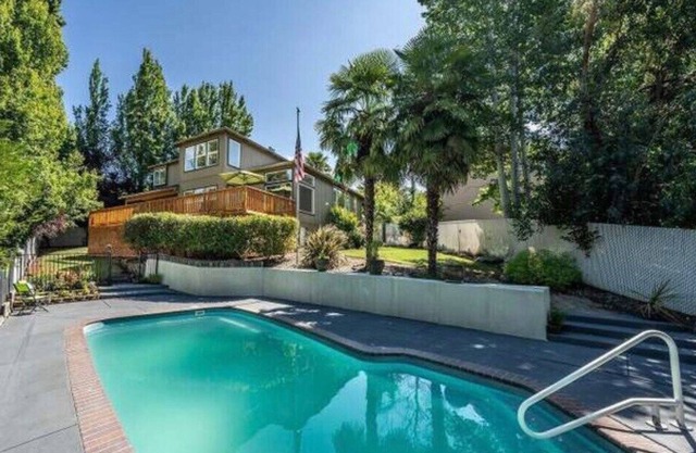POOL Bright Open 4 bedroom