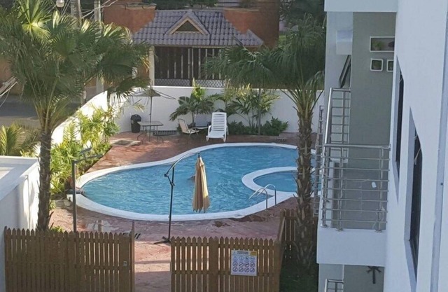 Pool, wifi, private apart for family and friends