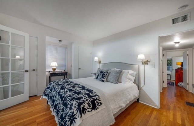 Pool / Historic & Charming / 2BR 2BA / Fenced Yard