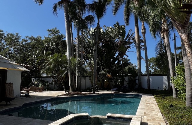 Parfait pour les amis et la famille, à proximité des plages et du centre-ville de St Pete
