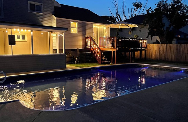 Pool House
