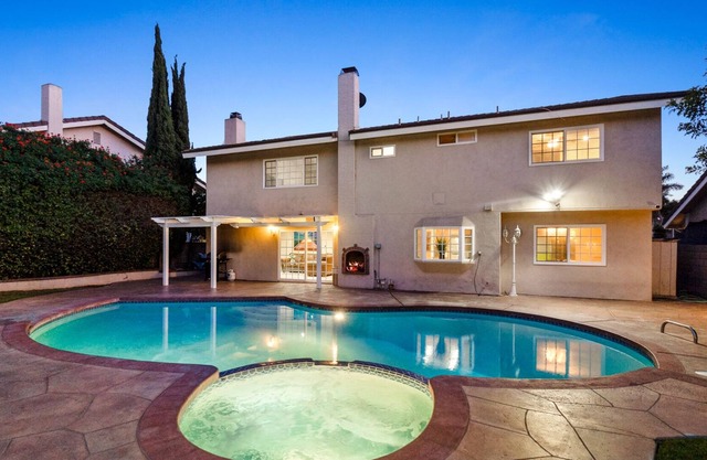 Pool Love! Hot Tub * Arcades * Game Room!