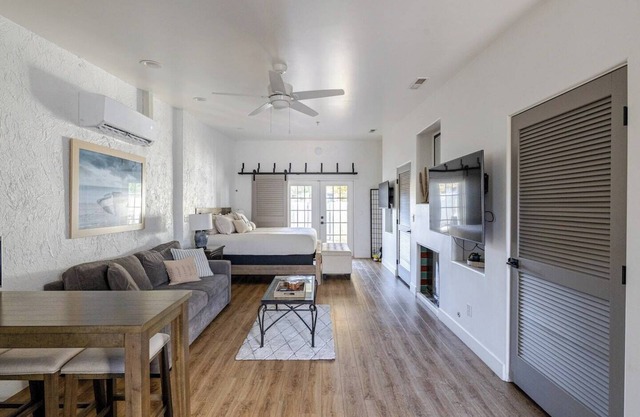 Serene Studio - Pool & Pickleball in Sunny St George