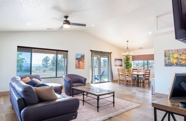 Dark Sky Ranch, Sauna, Hot Tub, 10% off for AZ residents and NO CHECKOUT CHORES!