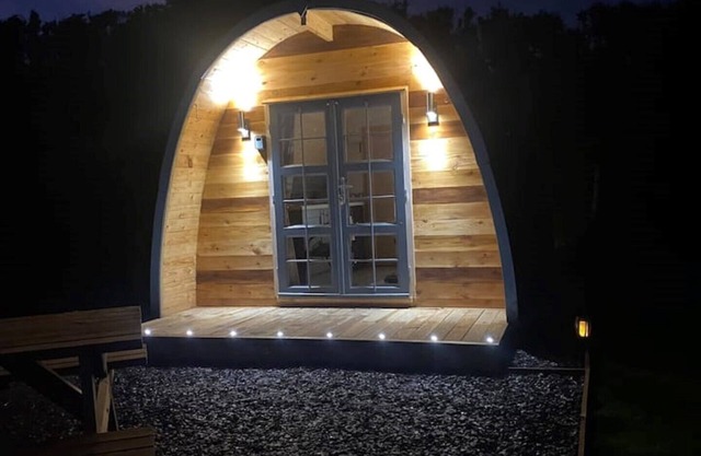 Poole farm pods. The Ruby 1 lodge .