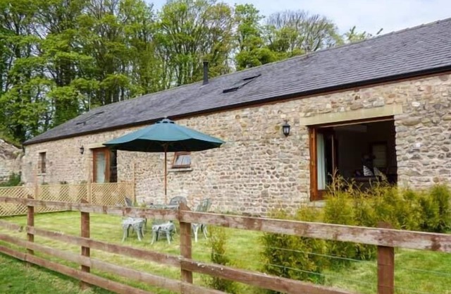 Pavot Cottage, LANCASTER