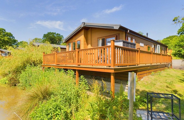 Poppy Lodge perfect for Bird Watching and Stargazing