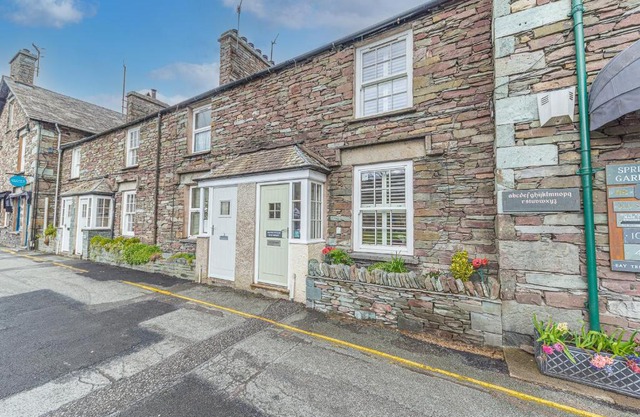 Poppy's Cottage