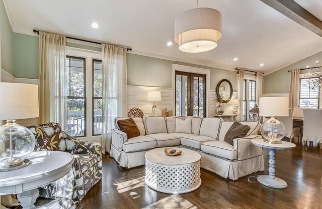 59 Bramble Ln, Hamacs Gated Community Par WaterColor, GOLF CART + BIKES