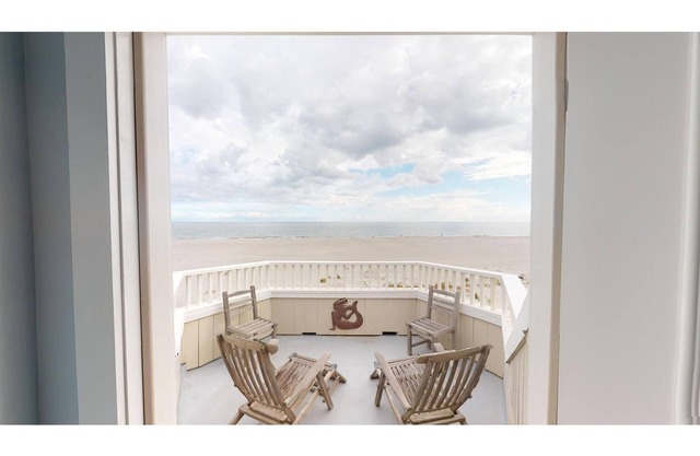 NEW LISTING! Port O'Call F 303 - Ocean Front with Roof Deck