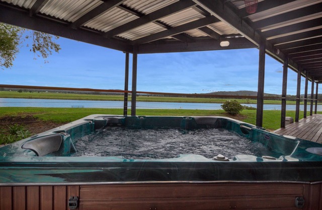 Port Stephens Waterski Lodge - Williams River