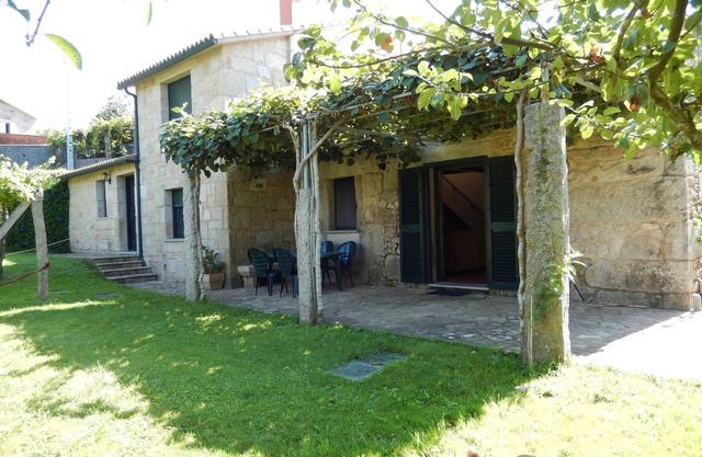 Porto Do Son: Ancienne maison renouvelée avec jardin de 1.500m2