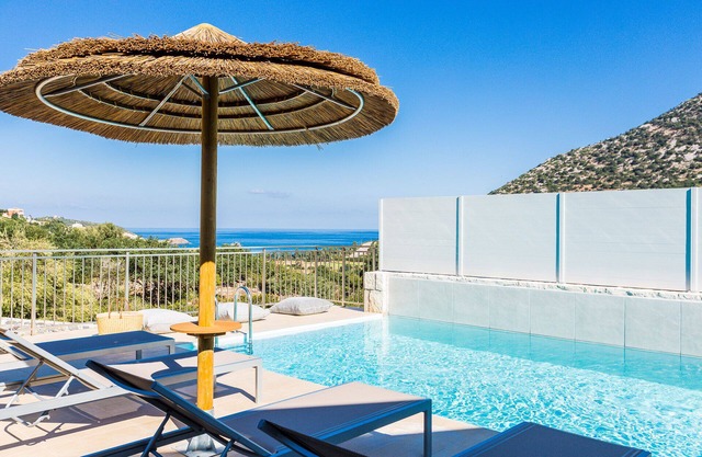 Portokali! Vue imprenable sur la mer, villa neuve, installations d'un complexe 5 étoiles!