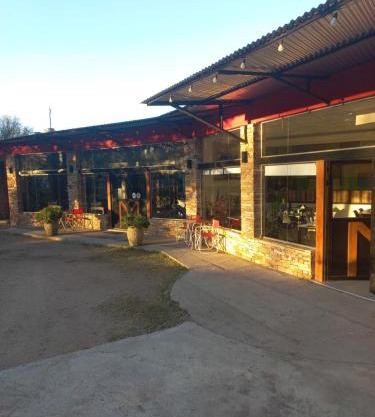 Posada miralejos