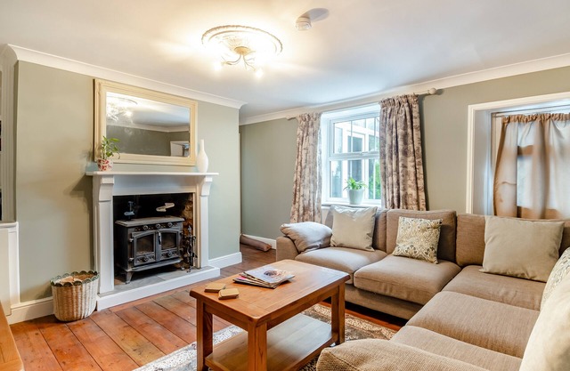 Post Office Cottage - Quatre Chambres Maison, Couchages 7