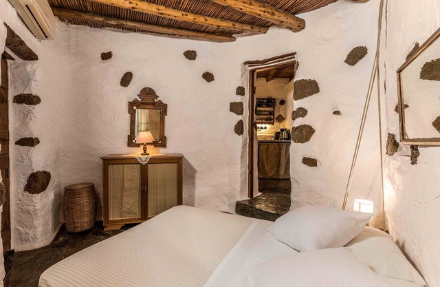 """"COTTAGE POTAMOS" "COTTAGES NATURA""""