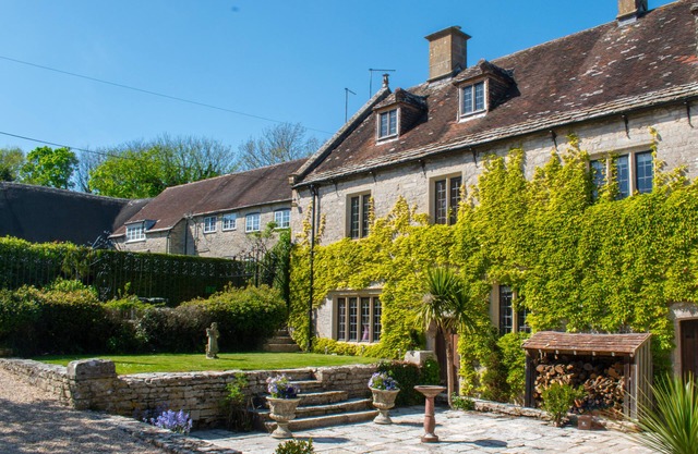 Poxwell Manor West Wing - Exclusive Dorset Retreat