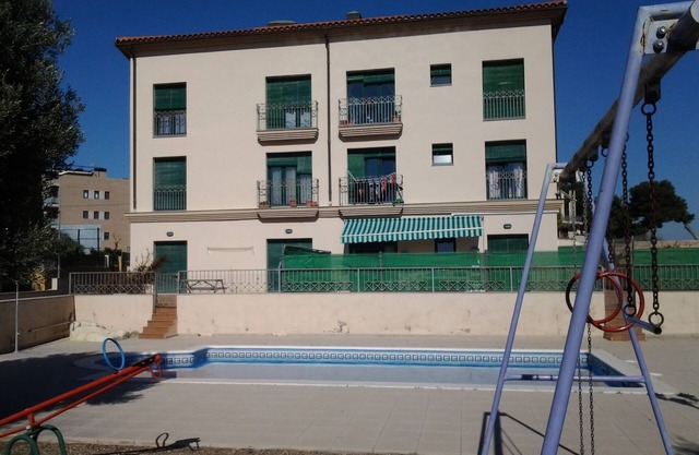 Appartement pratique et calme à 100m de la plage et à 10 min de Port Aventura